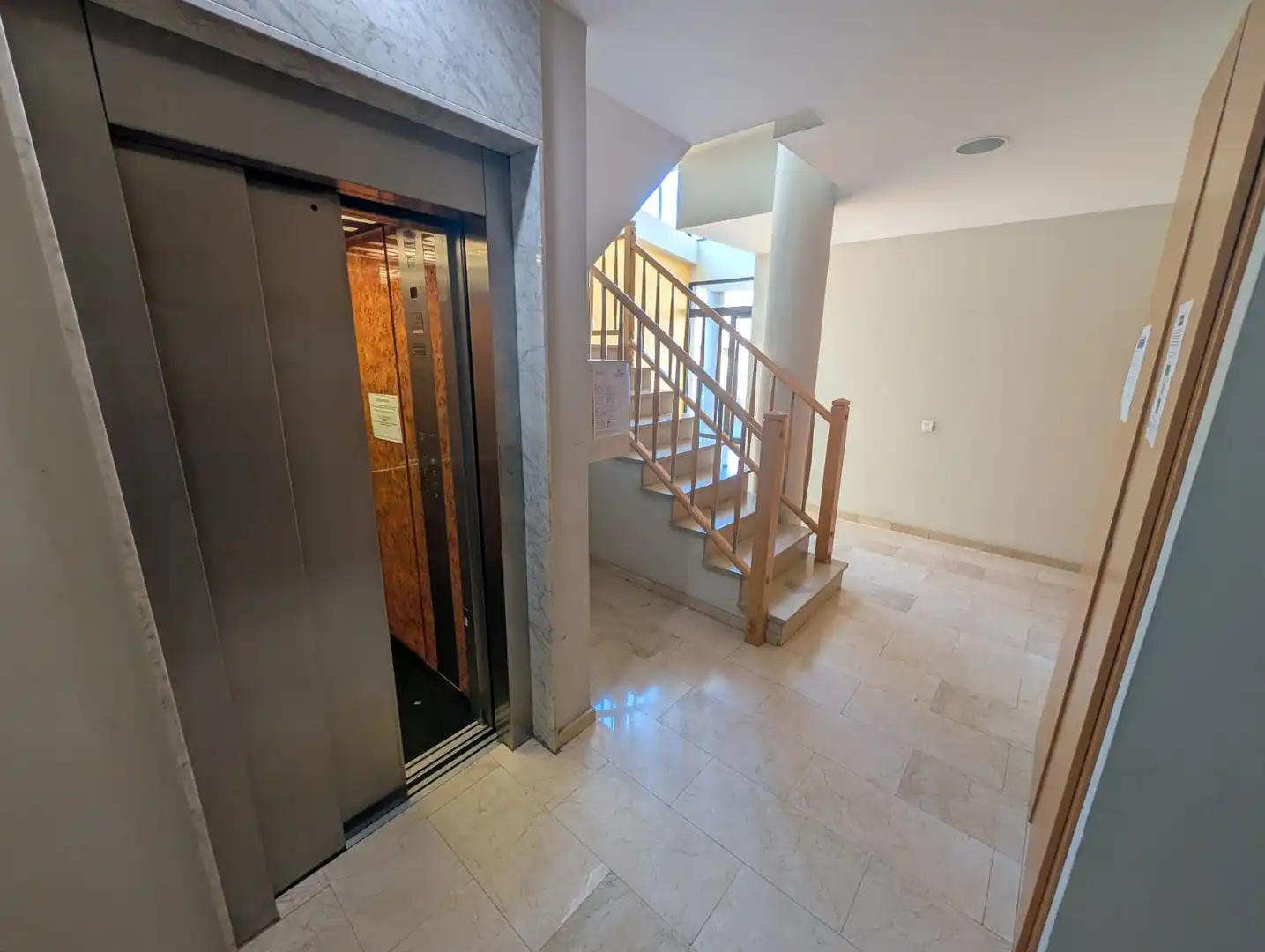 Apartment with terrace for sale in Carrer de Rafael Casanova, imagen 7