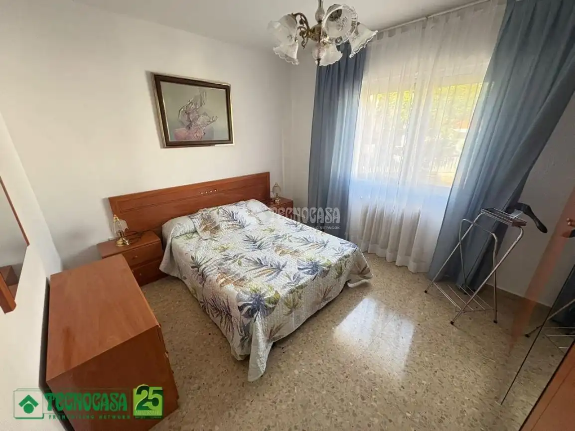Bedroom of Flat for sale in Ciudad Real  with Air Conditioner and Heating