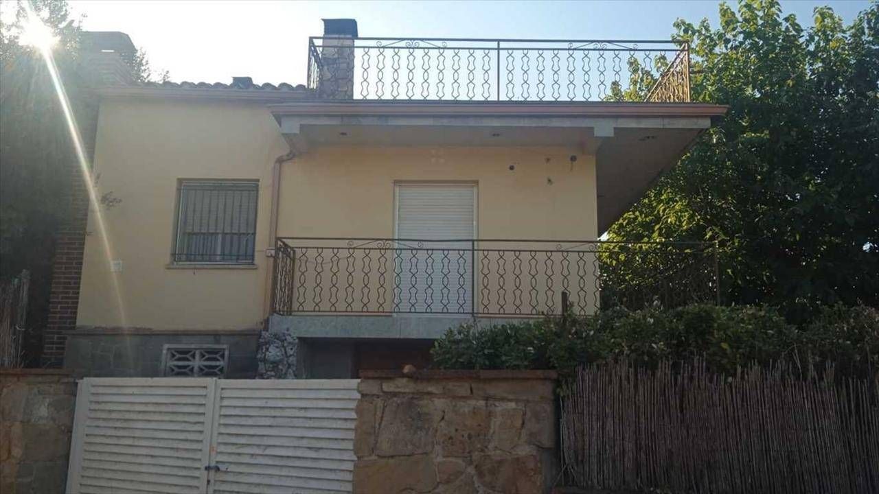 Exterior view of House or chalet for sale in Castellbell i el Vilar