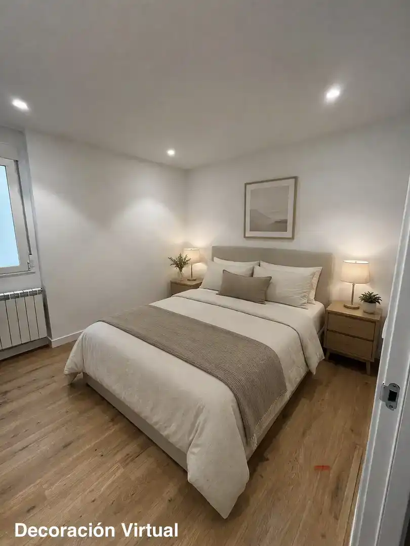 Habitación de Piso en venta en Ourense Capital  con Parquet y Balcón