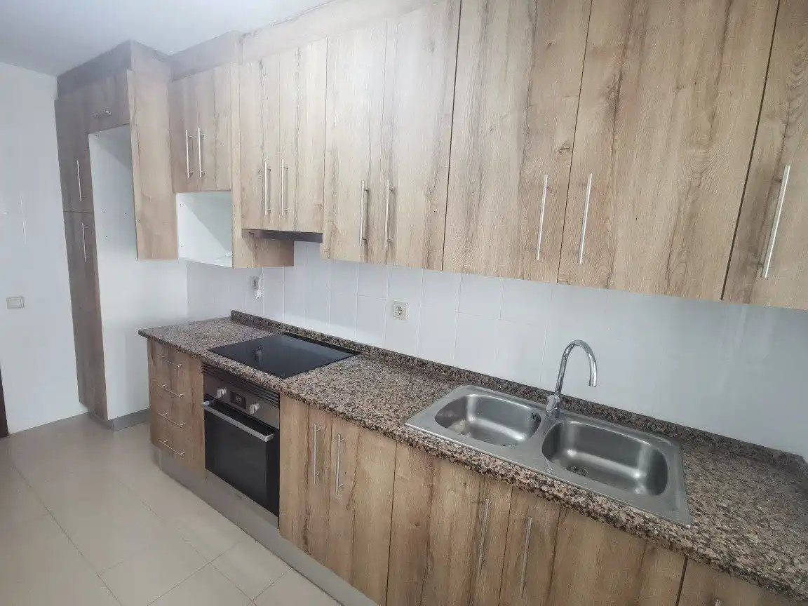 Kitchen of Flat for rent in Manresa  with Heating and Balcony