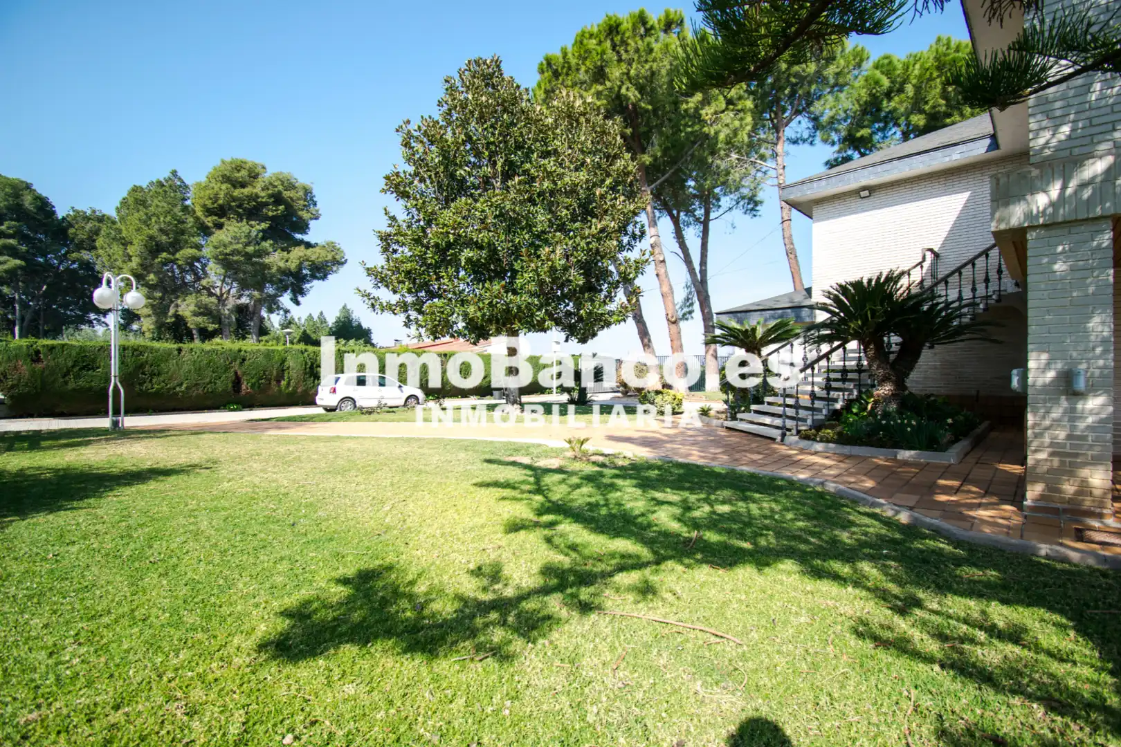 Jardín de Casa o chalet en venta en Chiva con Aire acondicionado, Calefacción y Jardín privado