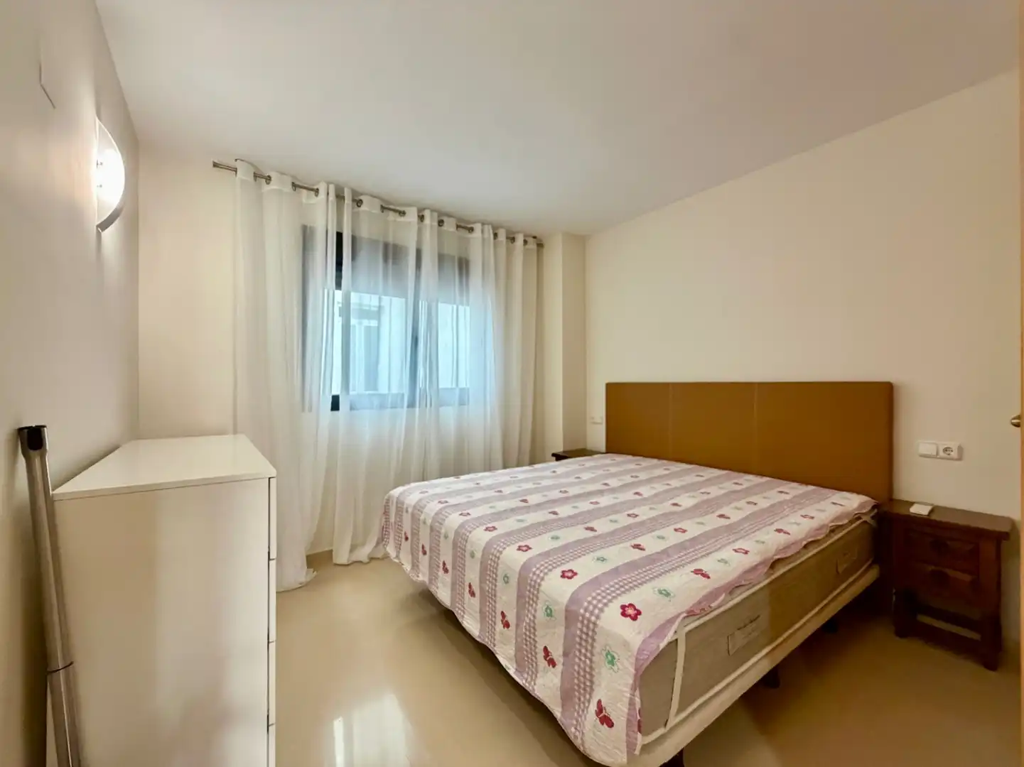 Habitación de Piso de alquiler en Dénia