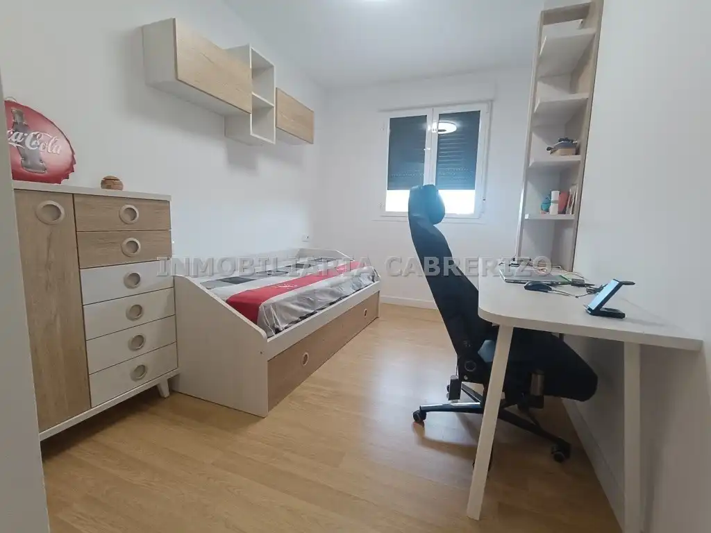 Habitación de Piso en venta en El Campillo - Norte