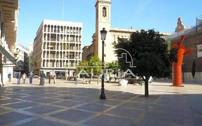 Exterior view of Flat for sale in  Valencia Capital  with Air Conditioner and Balcony