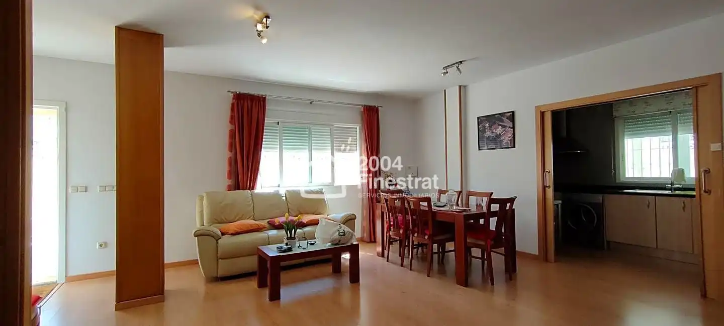 Sala d'estar de Casa o xalet en venda en Finestrat amb Aire condicionat, Terrassa i Piscina