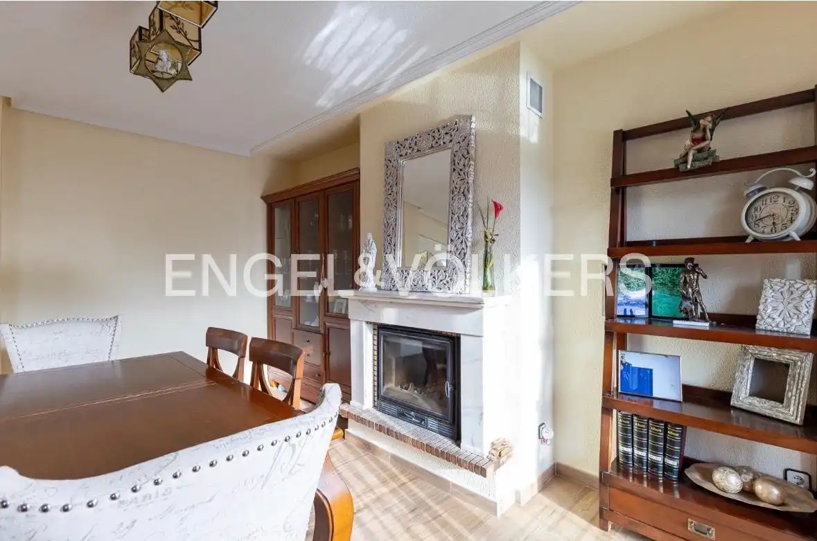 Comedor de Casa adosada en venta en El Naranjo