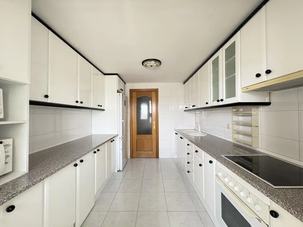 Küche von Wohnung zur Miete in Madrid mit Heizung und Gemeinschaftspool