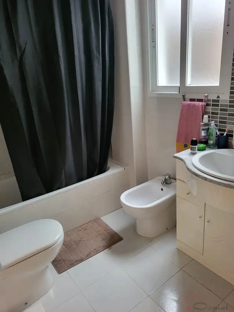 Baño de Piso en venta en Nules con Terraza y Amueblado