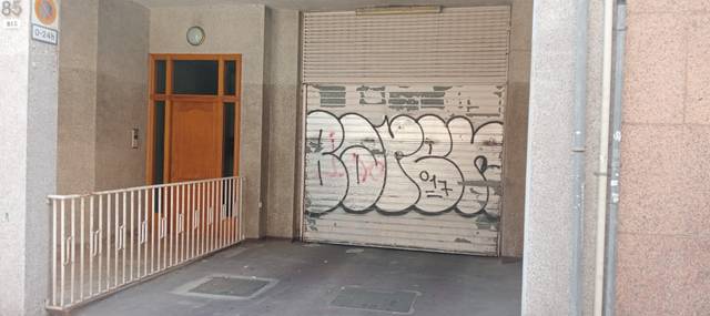Garaje en Alquiler en Rambla de la Muntanya, 85 en El Guinardó