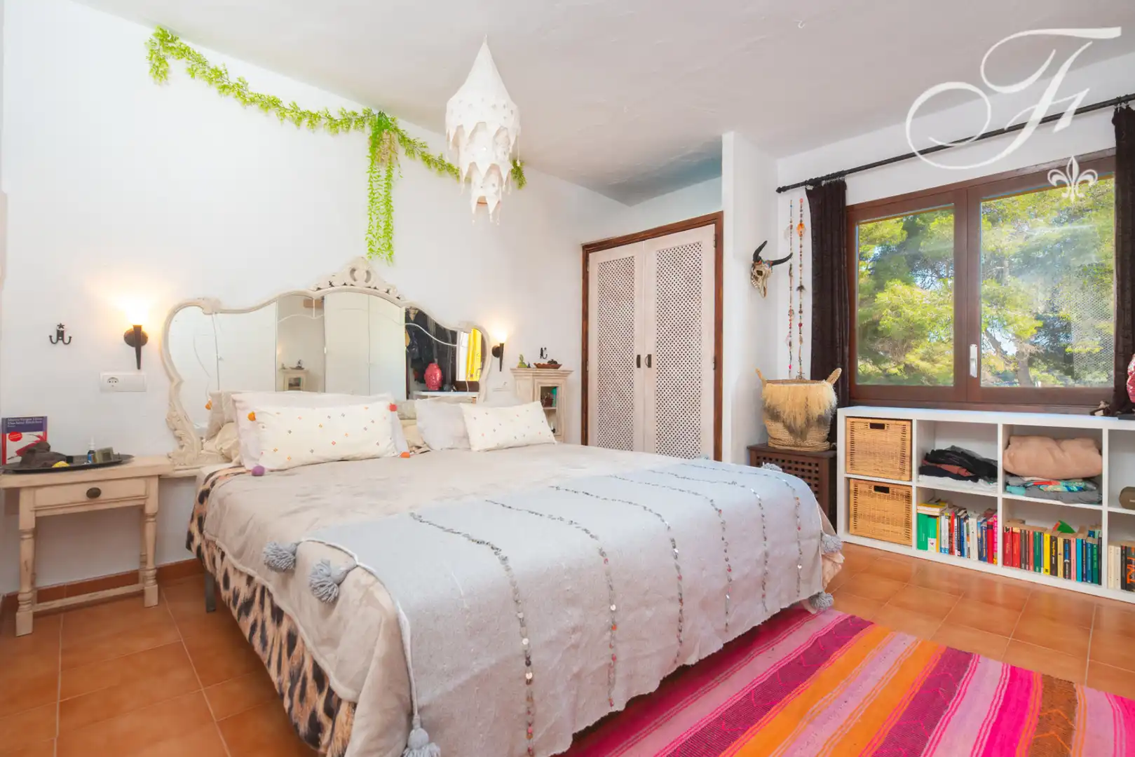 Habitación de Apartamento en venta en Santa Eulària des Riu con Aire acondicionado, Terraza y Piscina comunitaria