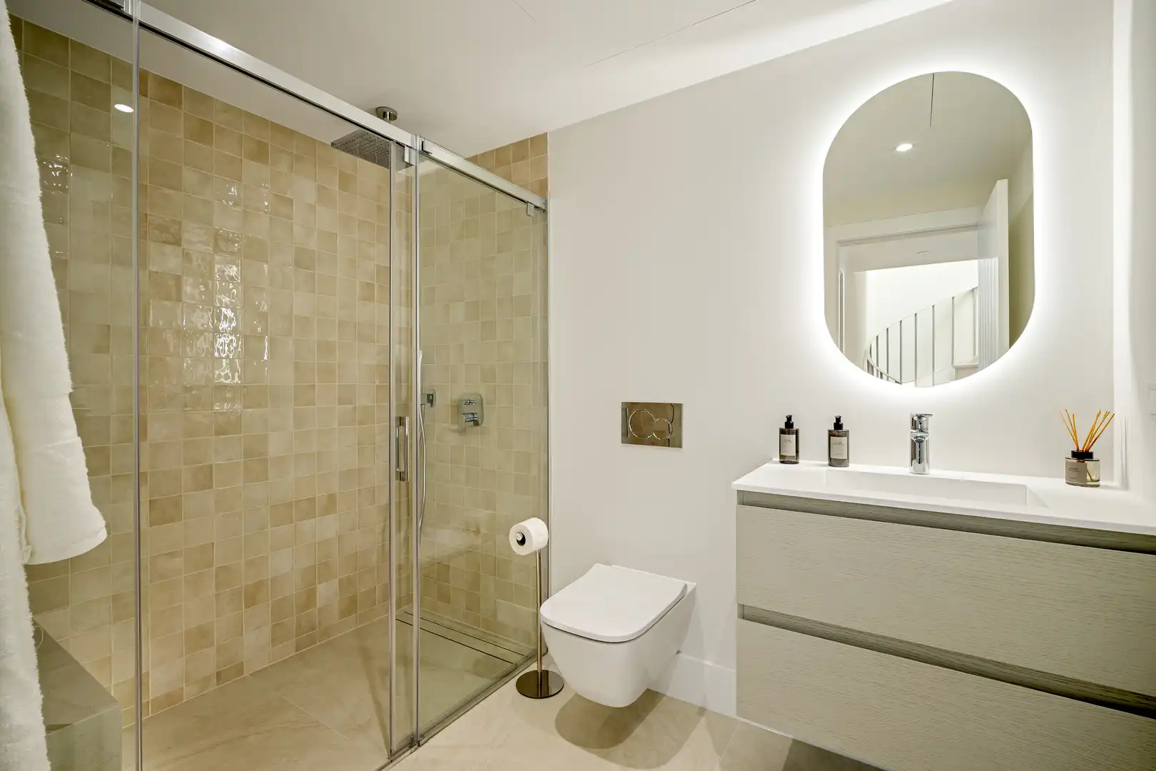 Casa bifamiliare di nuova costruzione in vendita a Urbanización El Herrojo, imagen 63