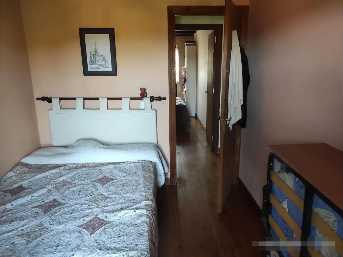 Dormitori de Casa o xalet en venda en Llanes