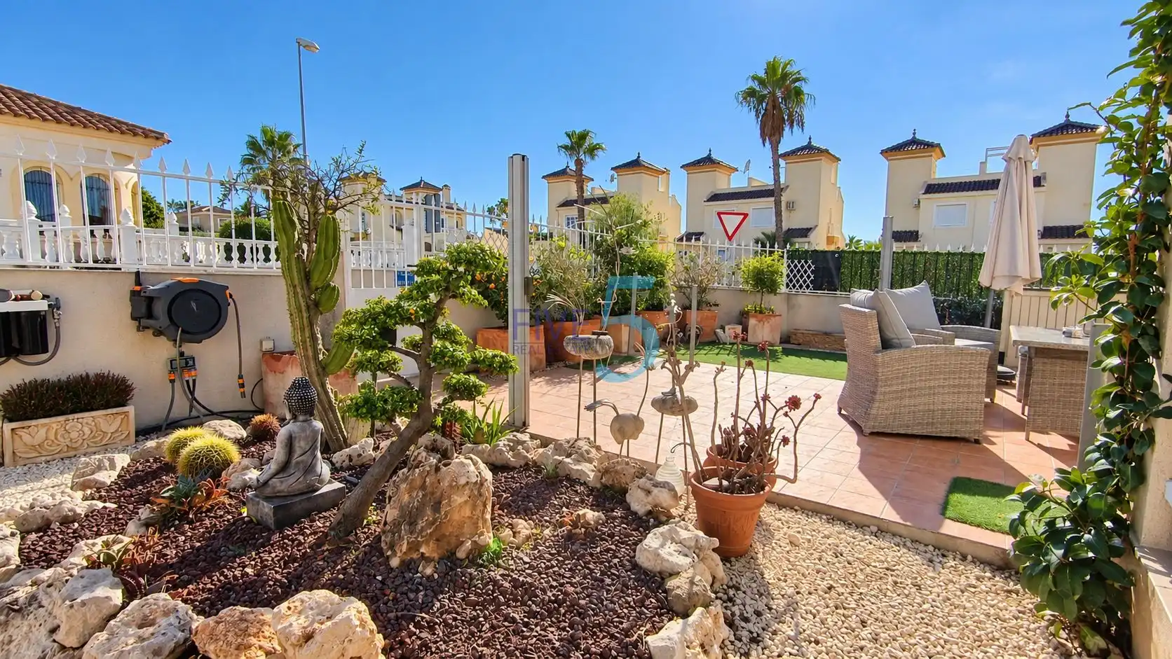 Terrassa de Casa o xalet en venda en Benimar