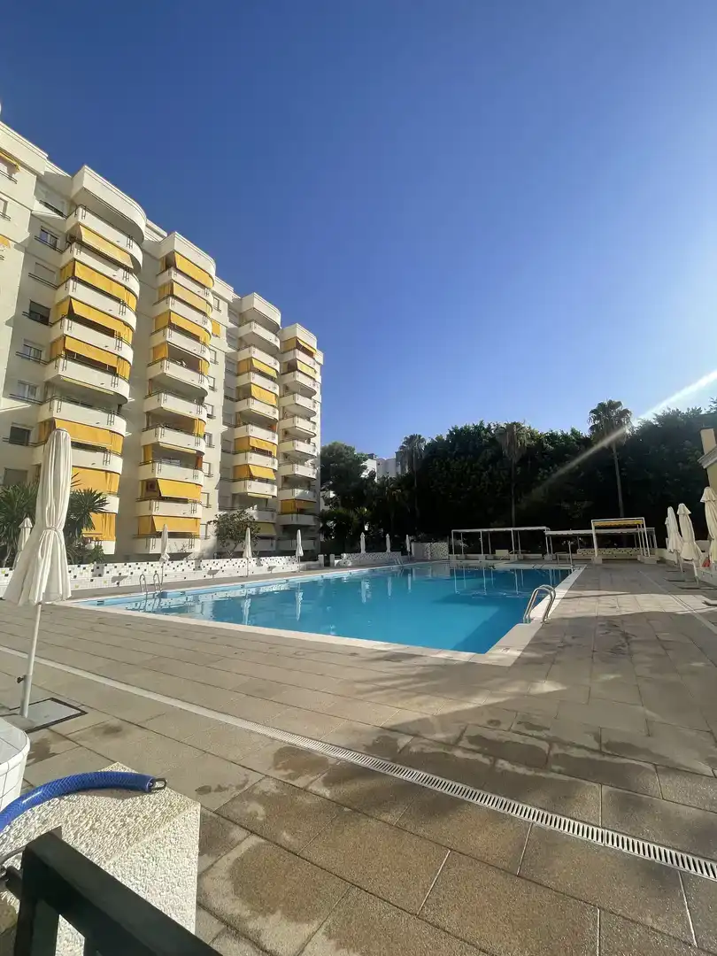 Piscina de Apartament en venda en Gandia amb Aire condicionat i Piscina