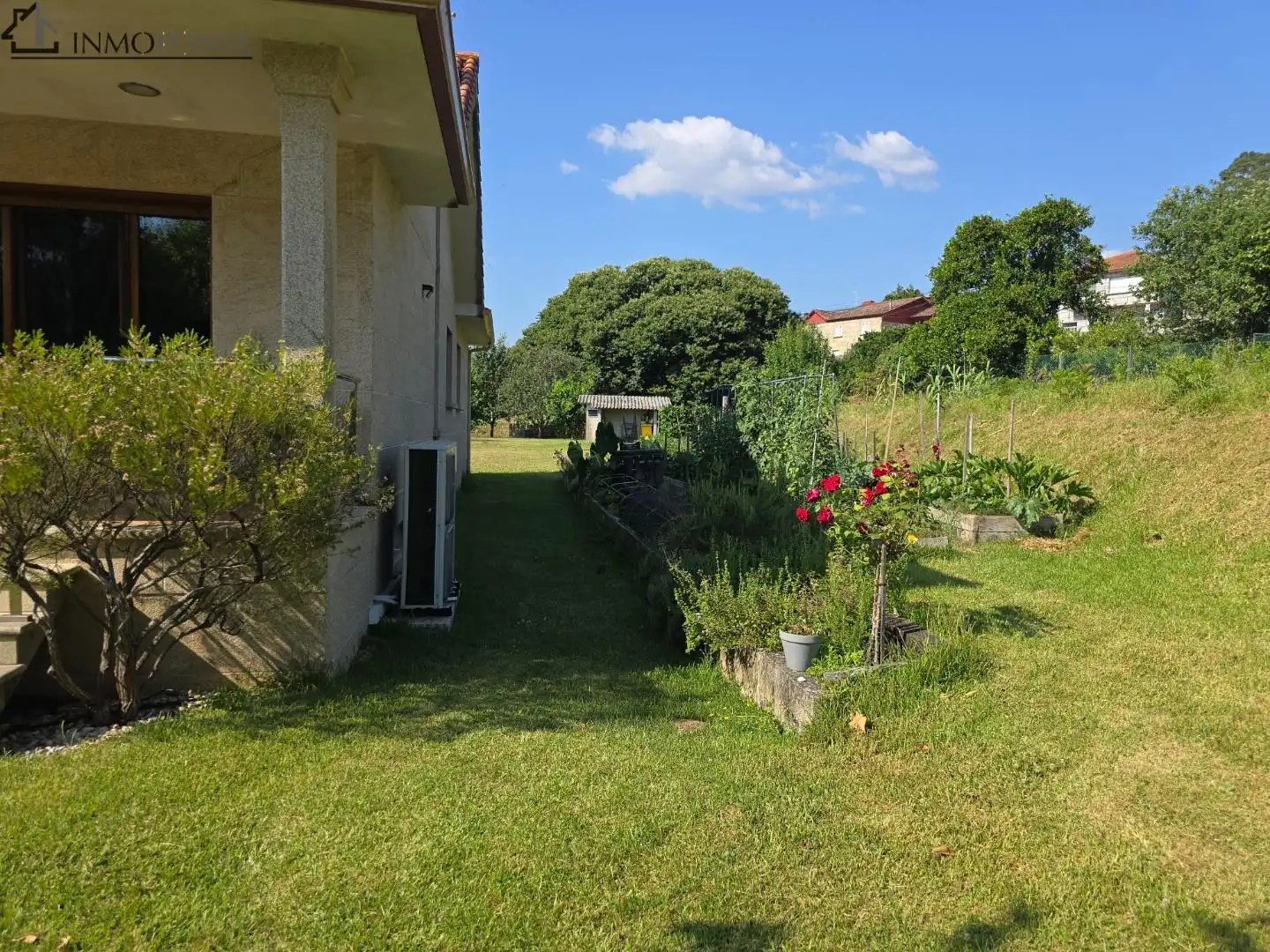 Jardí de Casa o xalet en venda en Pontevedra Capital  amb Calefacció, Jardí privat i Terrassa