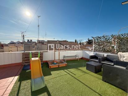 Terrace of Flat for sale in Vilanova i la Geltrú  with Air Conditioner, Heating and Parquet flooring