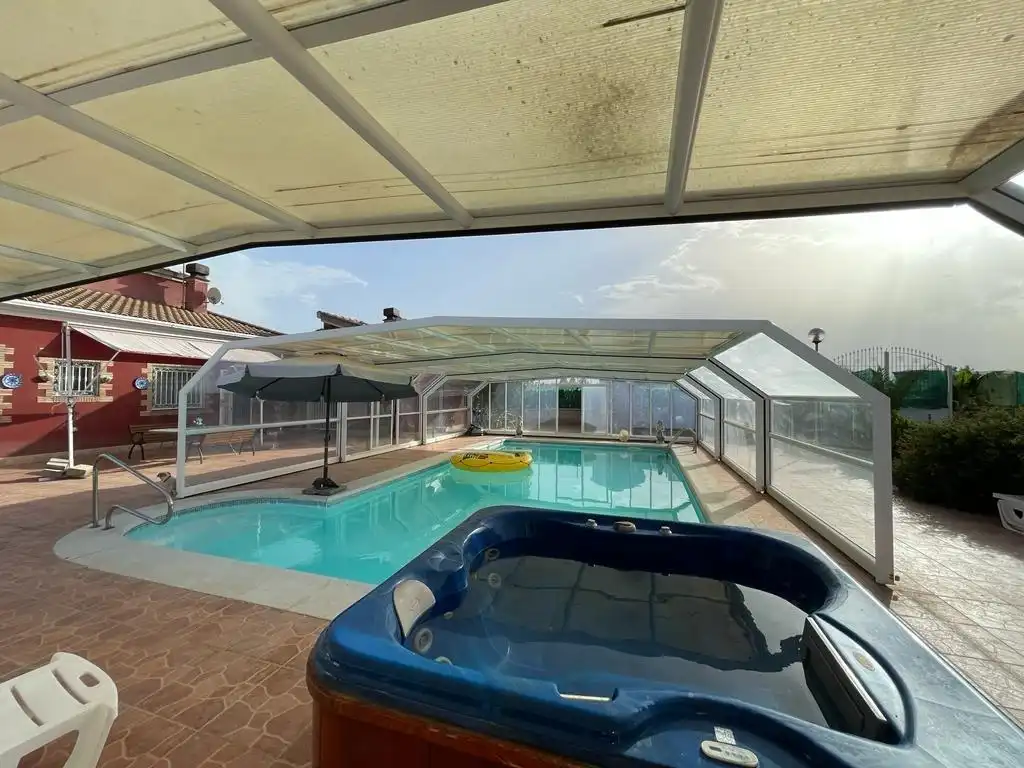 Piscina de Finca rústica en venta en Murcia con Aire acondicionado, Jardín privado y Terraza