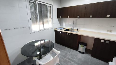 Foto 2 de Piso de alquiler en Plaça de Luis Cano, Benimàmet, Valencia Capital