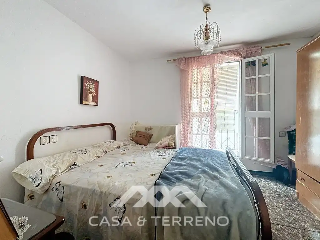 Bedroom of Houses for sale in Sayalonga  with Furnished, Oven and Washing machine