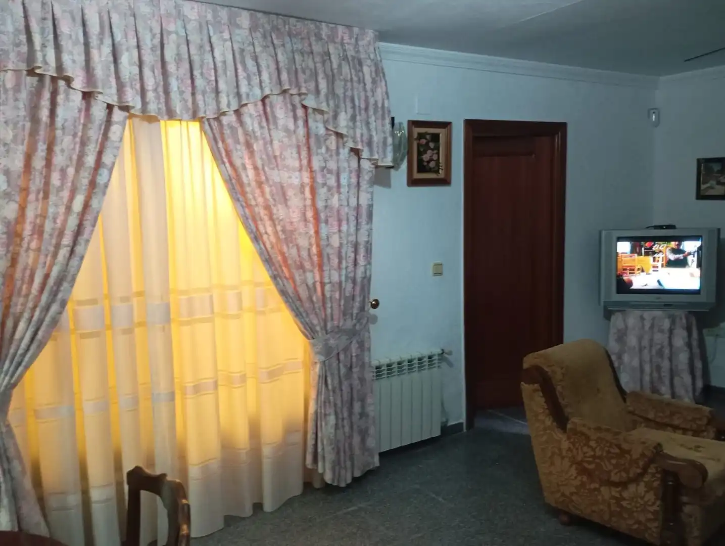 Sala d'estar de Casa adosada en venda en Las Mercedes - El Carmen