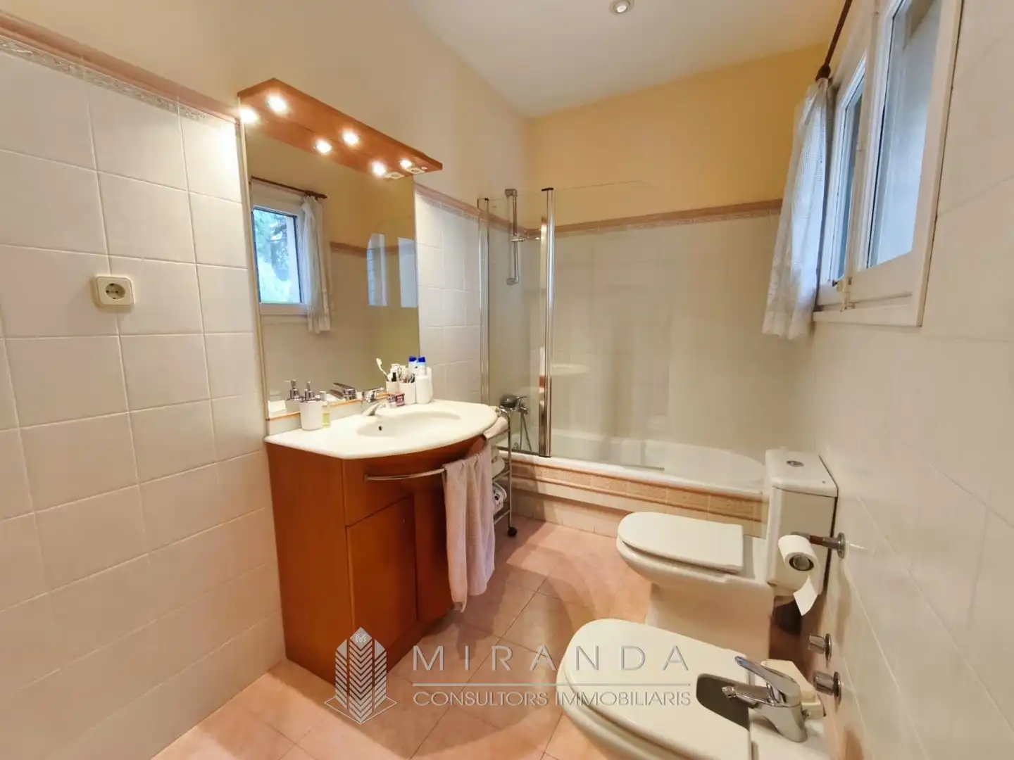 Baño de Casa o chalet en venta en L'Ametlla del Vallès con Aire acondicionado, Jardín privado y Terraza