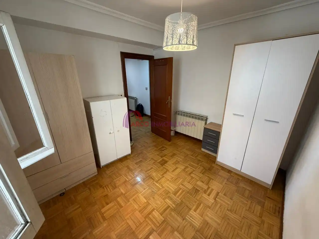 Habitación de Piso en venta en Burgos con Calefacción, Terraza y Amueblado