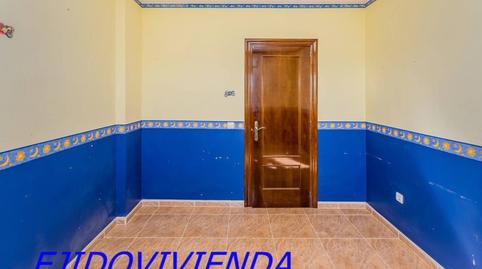 Foto 5 de Casa adosada en venda a Las Norias, Almería