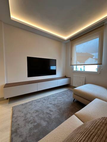 Piso en Alquiler en Anselma de Salces Kalea en Matiko - Ciudad Jardín