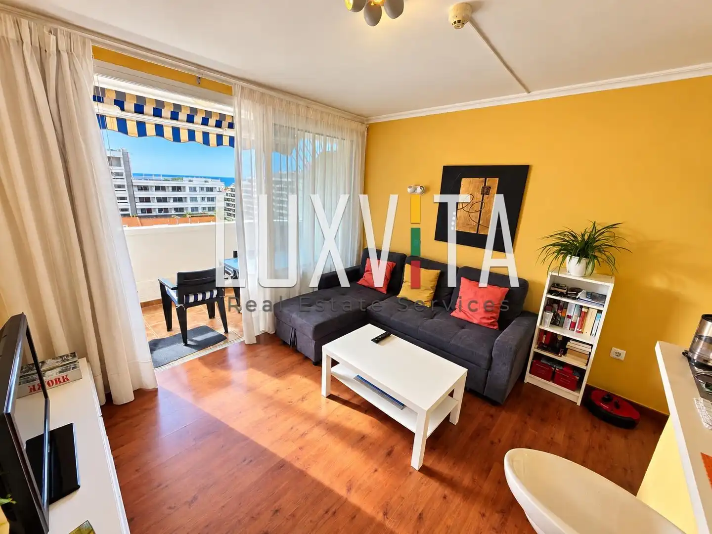 Living room of Apartments for sale in Playa de las Américas