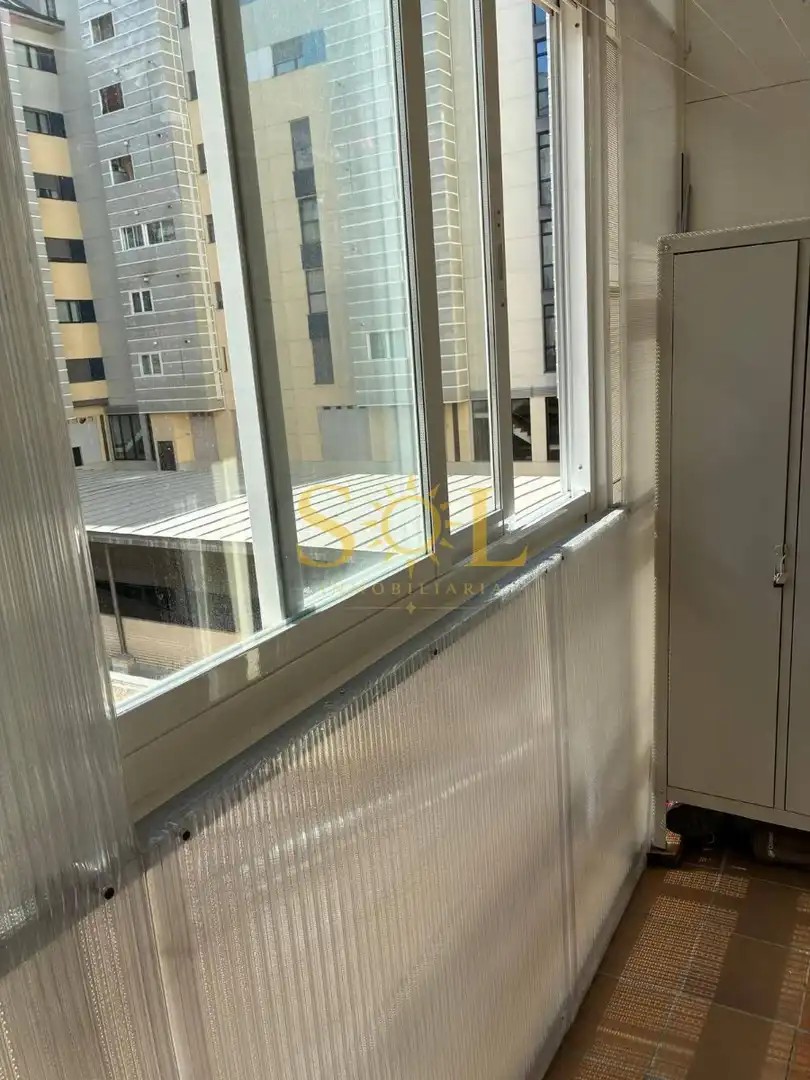 Piso con ascensor en venta en Calle Dos Hermanas, imagen 4