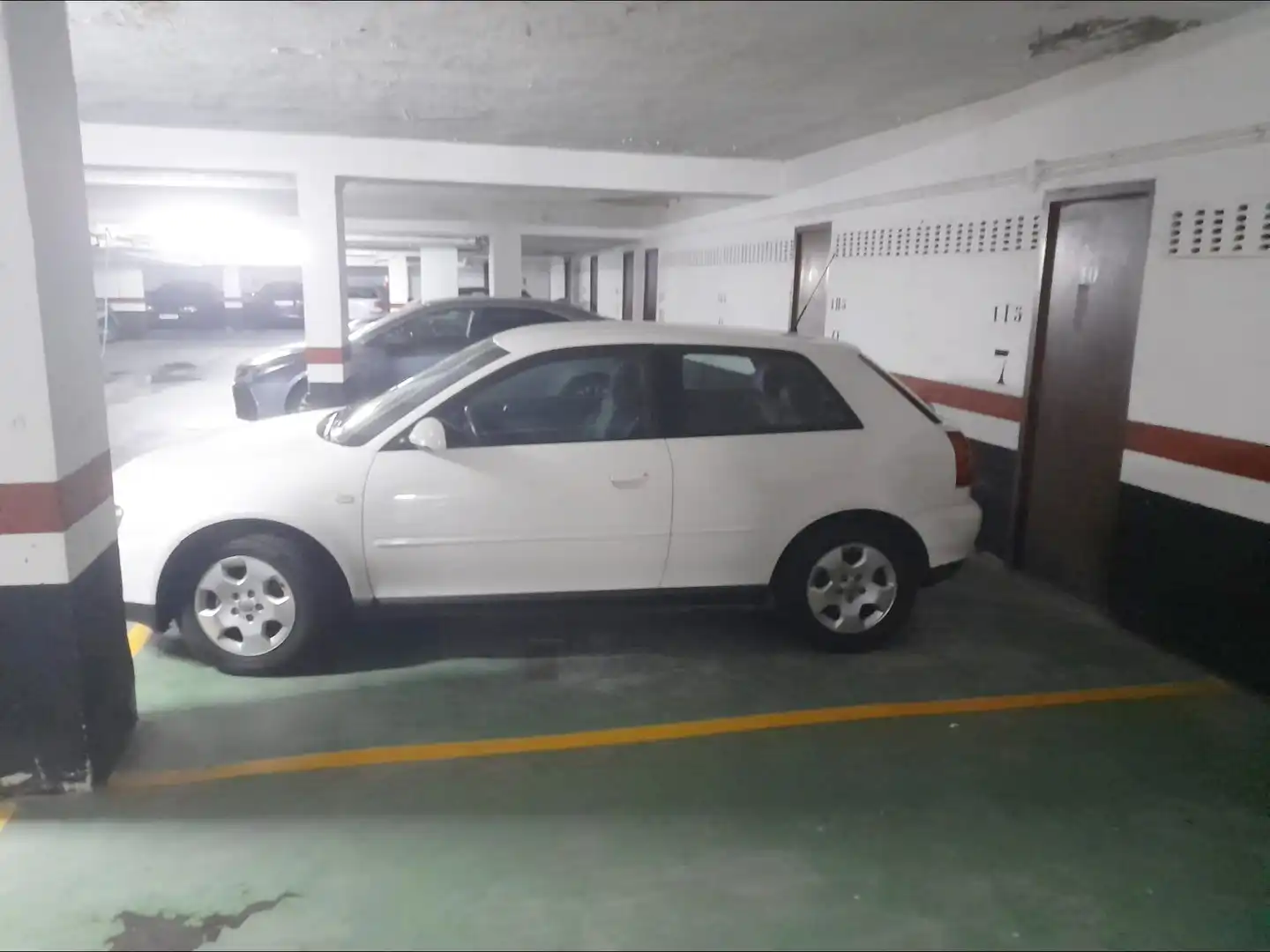 Parking de Piso en venta en Getxo  con Calefacción, Jardín privado y Trastero