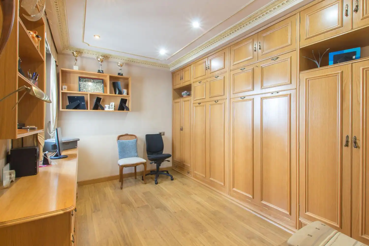 Piso en venta en  Pamplona / Iruña con Calefacción, Trastero y Amueblado