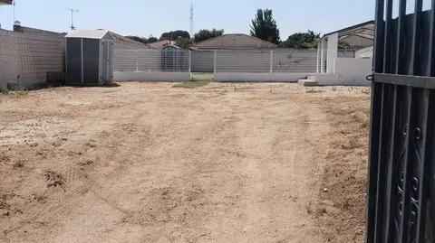 Foto 4 von Residential zum Verkauf in Calle Martínez Montañés, 84, El Casar de Escalona, Toledo