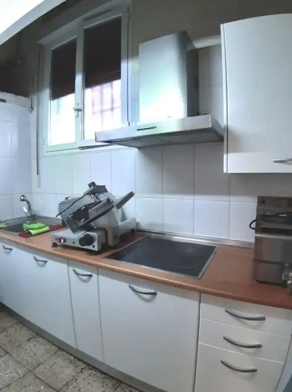 Business premises for sale in Asturias Kalea 6, imagen 7