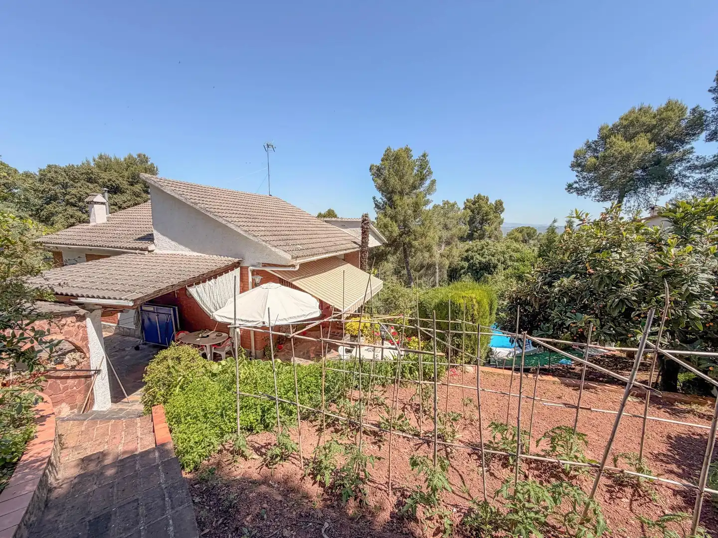 Jardí de Casa o xalet en venda en Castellví de Rosanes amb Aire condicionat, Calefacció i Jardí privat