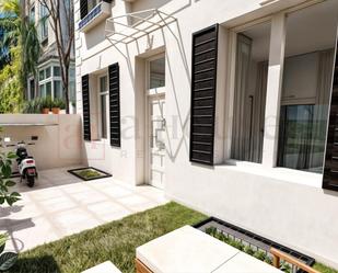 Terrace of House or chalet for sale in  Madrid Capital  with Air Conditioner, Heating and Private garden