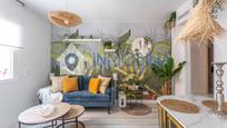 Living room of Flat for sale in  Madrid Capital  with Air Conditioner, Heating and Terrace