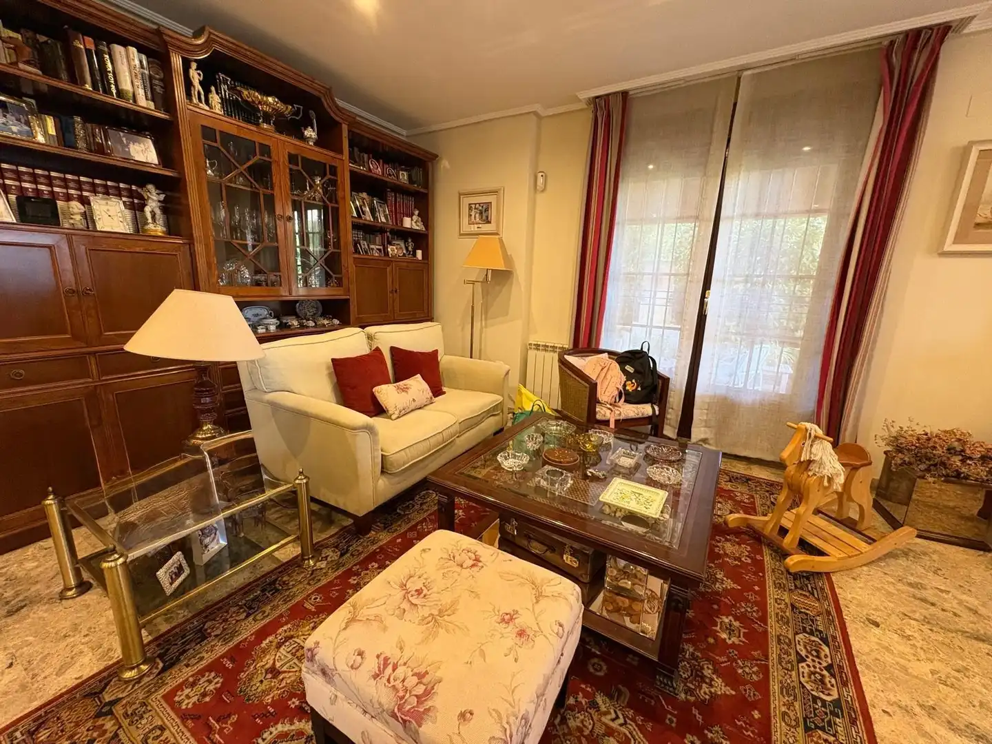 Living room of Detached homes for sale in Córdoba  with Air Conditioner, Heating and Private garden
