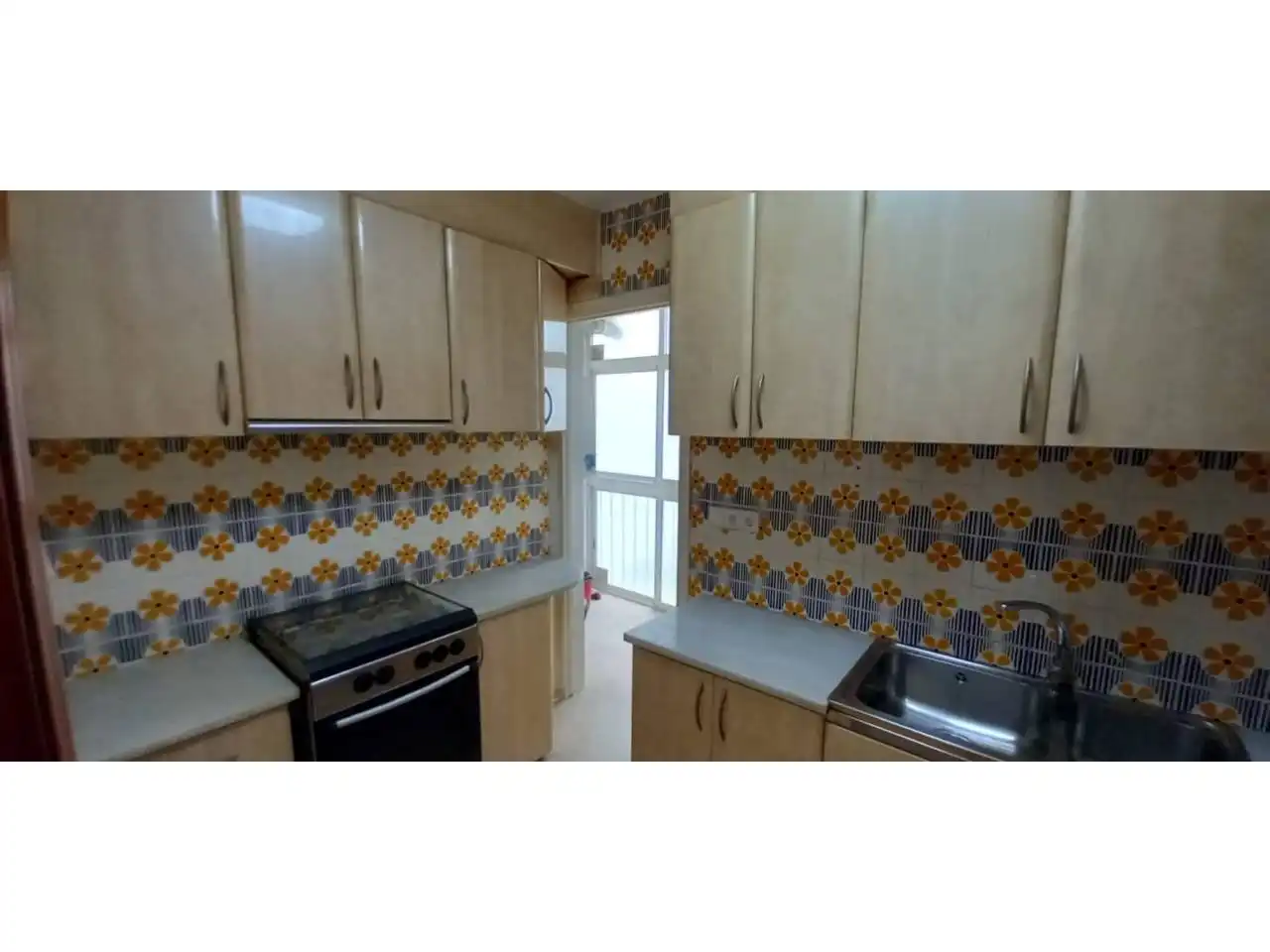 Kitchen of Flat for sale in Les Roquetes