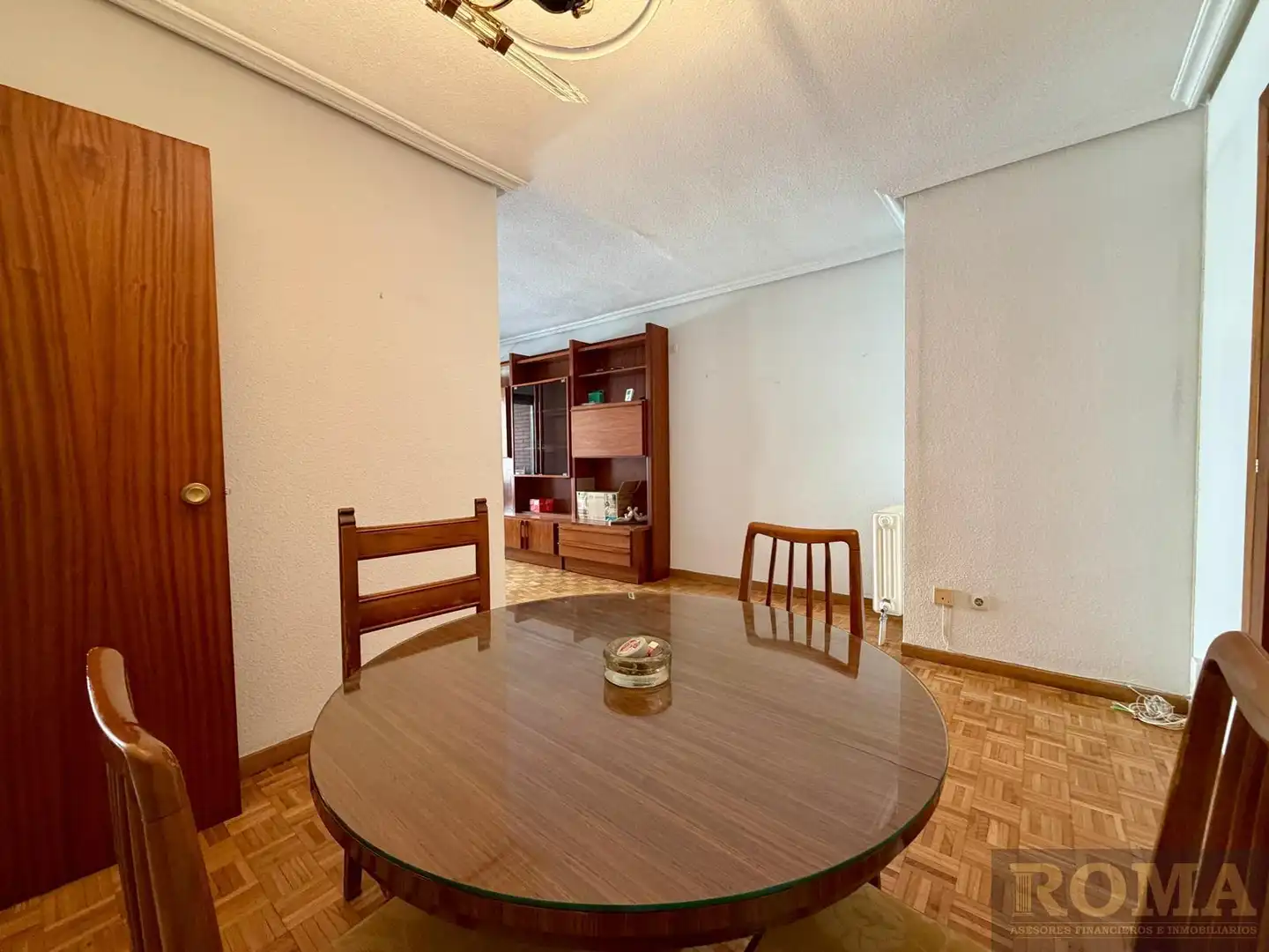 Dining room of Flat for sale in Salamanca  with Heating, Parquet flooring and Balcony
