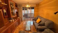 Living room of Flat for sale in  Madrid Capital  with Heating, Parquet flooring and Terrace