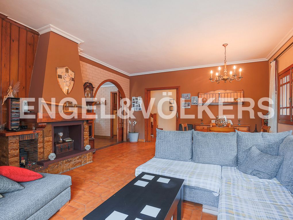 Sala d'estar de Casa o xalet en venda en Canet d'En Berenguer amb Calefacció, Jardí privat i Traster