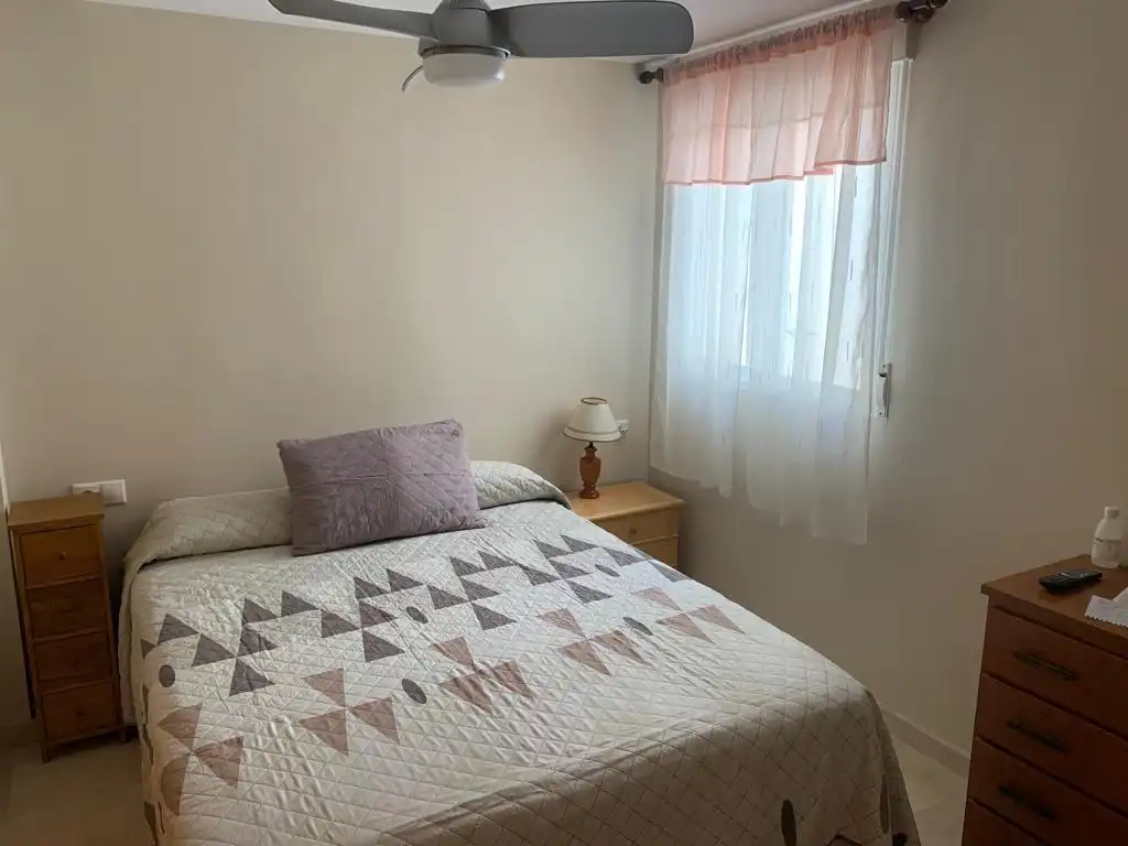 Habitación de Piso en venta en Fuengirola con Calefacción, Terraza y Balcón
