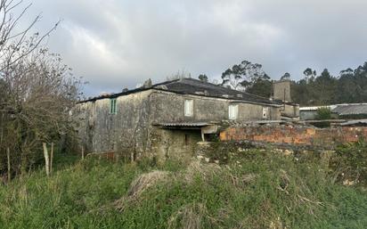 Vista exterior de Finca rústica en venda en Ortigueira amb Jardí privat