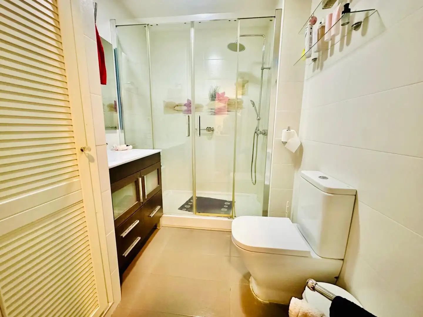 Bathroom of Flat for sale in Málaga  with Air Conditioner