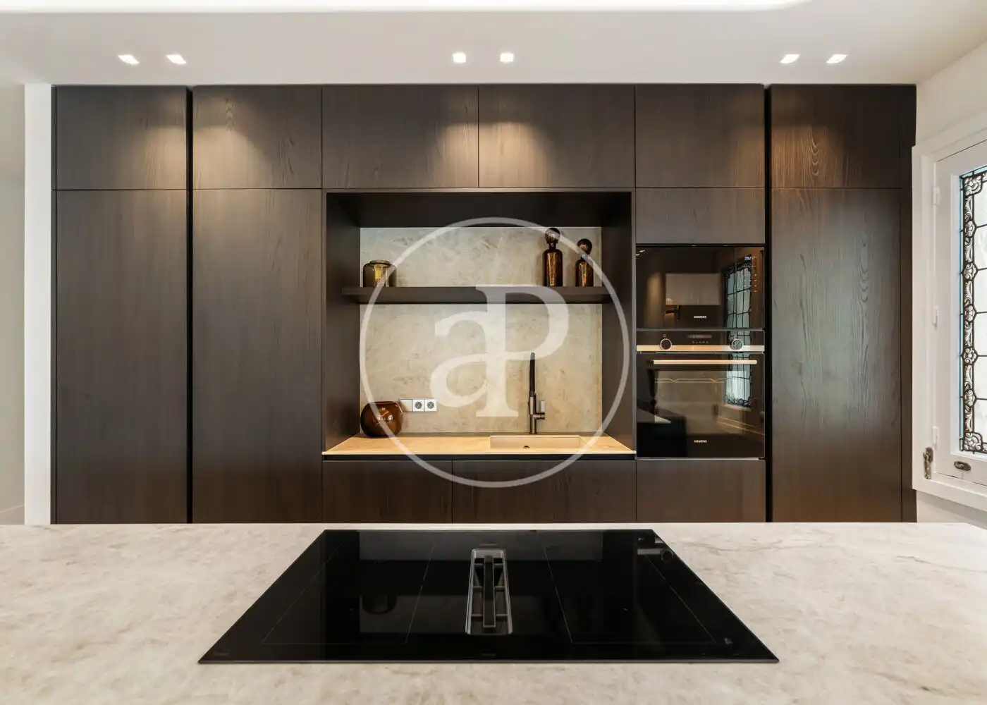 Piso con ascensor en venta en C. del Pinar, imagen 10