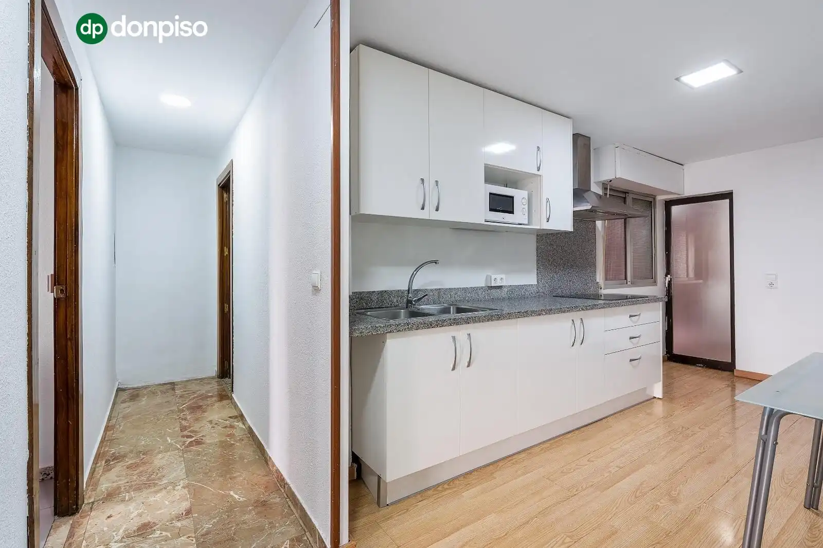 Cocina de Piso en venta en Granada