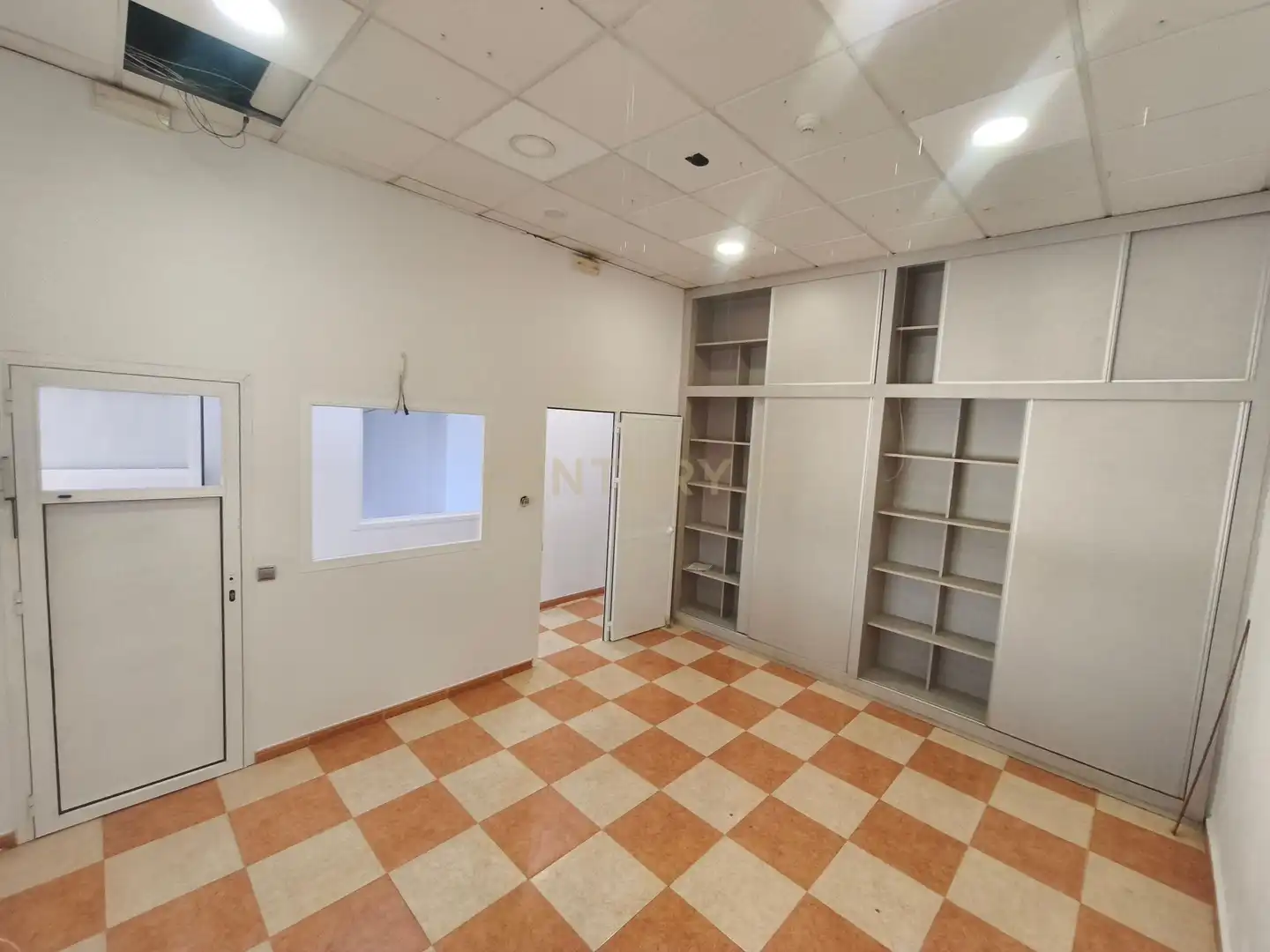 Commercial properties for sale in Mijas  with Air Conditioner and Alarm