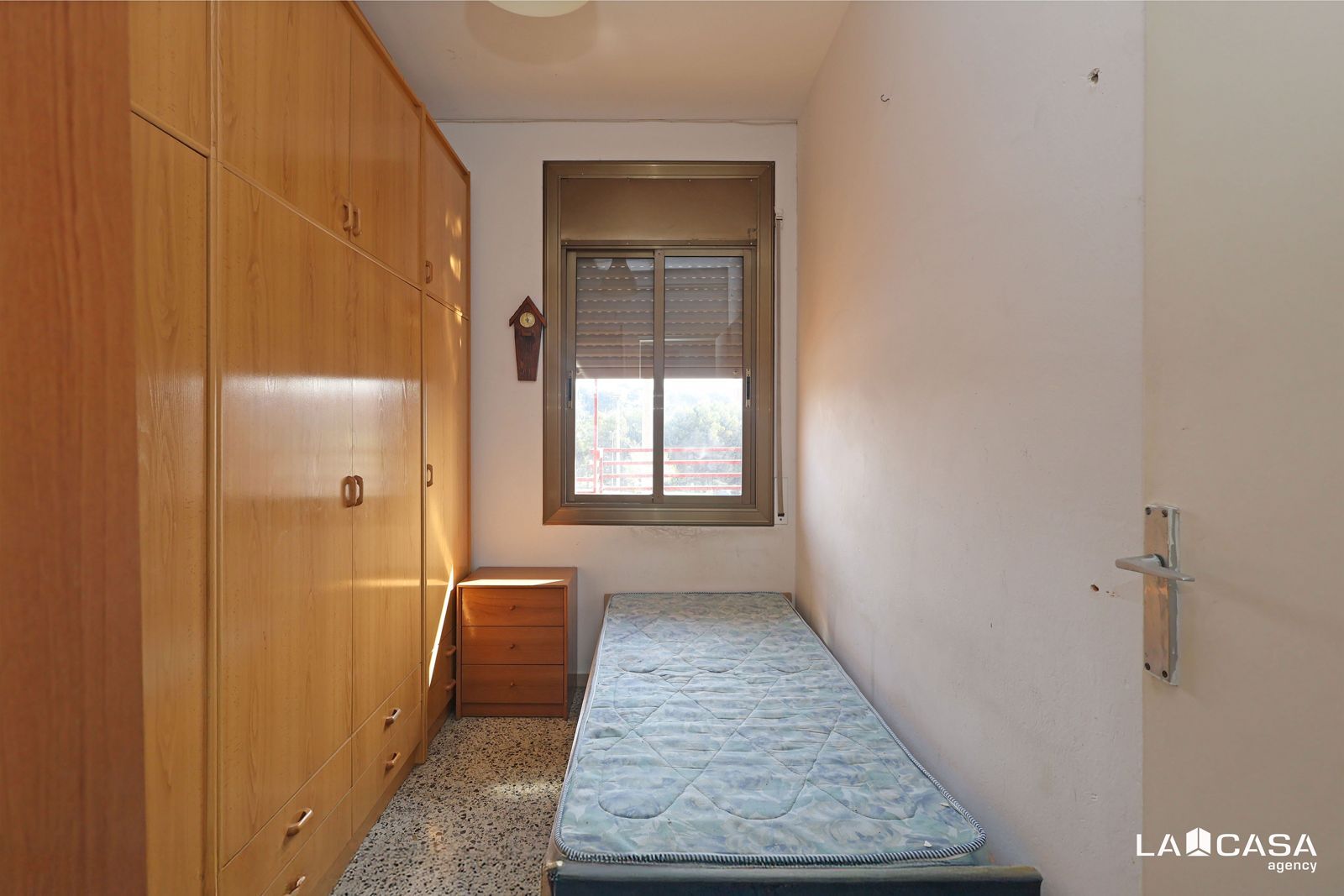 Flat for sale in Calle LLEIALTAT, Can Clota